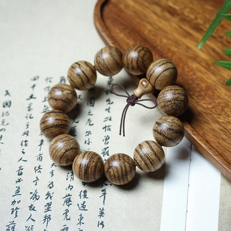Vietnamese natural agarwood hand-held chain with 108 prayer beads, vintage finely crafted ornament for men and women, gift