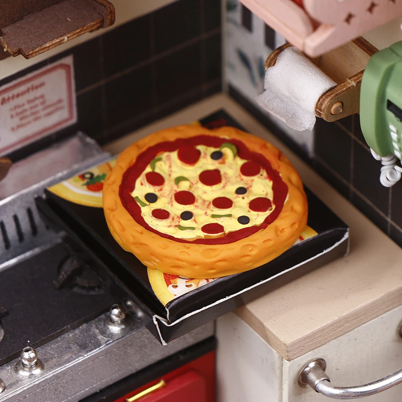 1Set 1:12 Casa delle bambole in miniatura Pizza con scatola di imballaggio Modello da cucina Accessori alimentari per la decorazione della casa delle bambole Giochi di imitazione Giocattoli regalo