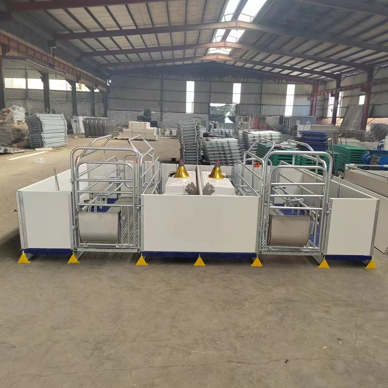 Farming Project Hot Galvanized Pig Farrowing Stall Swine Breeding Crate of Sow Farrowing Cage Pen Maternity Cage for Pig Farming