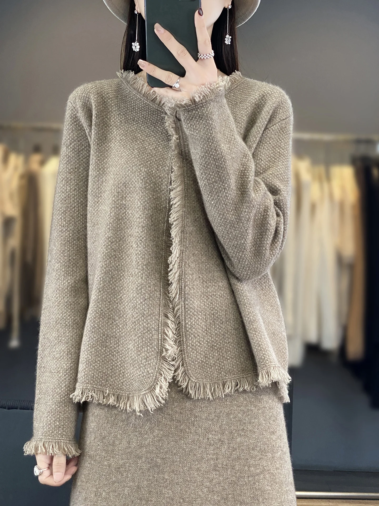 Women Autumn Winter 100% Merino Wool Cardigan Crew Neck Fringe Trim Single Button Textured Fabric Long Sleeve Knit Outerwear
