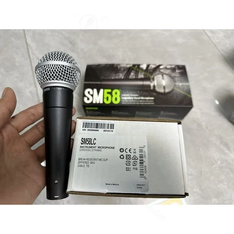 Wired Dynamic Vocal Microphone Professional Stage Performance KTV Recording Live Broadcast Handheld Mic for Singing