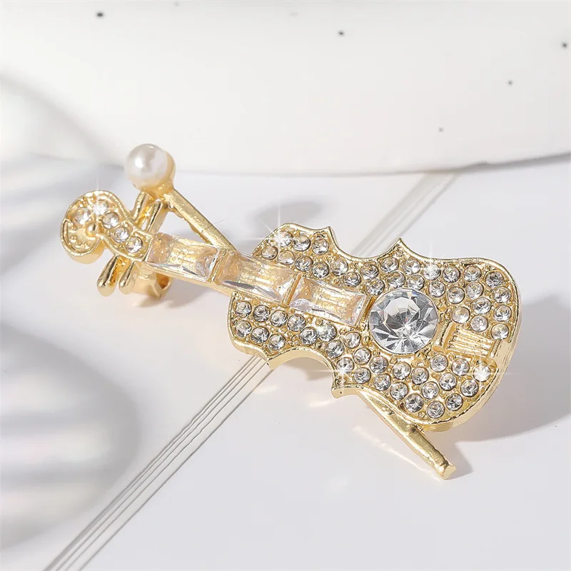Creative Design Gold Color Crystal VIOLIN Pearl Brooches for Women Temperament Enfashion Zircon Pins Jewelry Suit Accessories