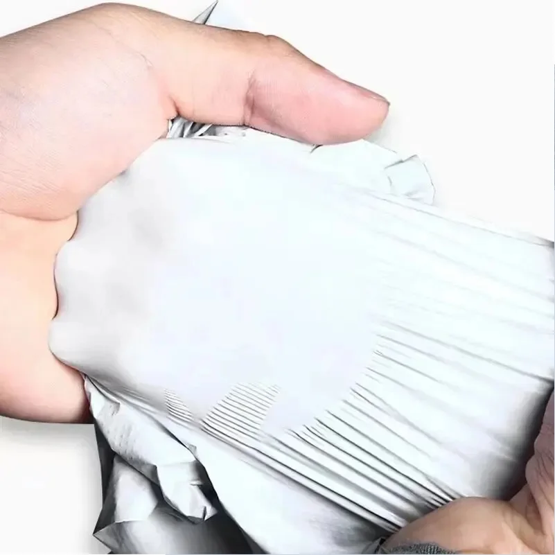 100 قطعة/السلع رمادي أبيض حقيبة البريد السريع المغلف أكياس التخزين أكياس بريد الذاتي ختم البلاستيك بولي كيس التعبئة والتغليف مقاوم للماء #2