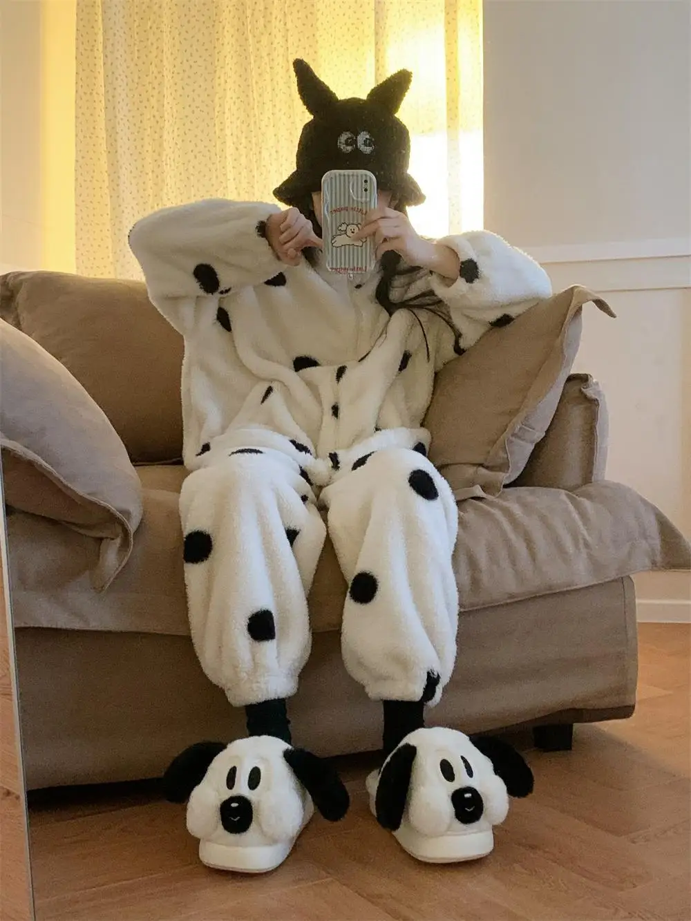 Fun Cartoon Puppy Cotton Slippers For Men And Women  Winter Couple Home Slippers Velvet Warmth Half Pack Heels