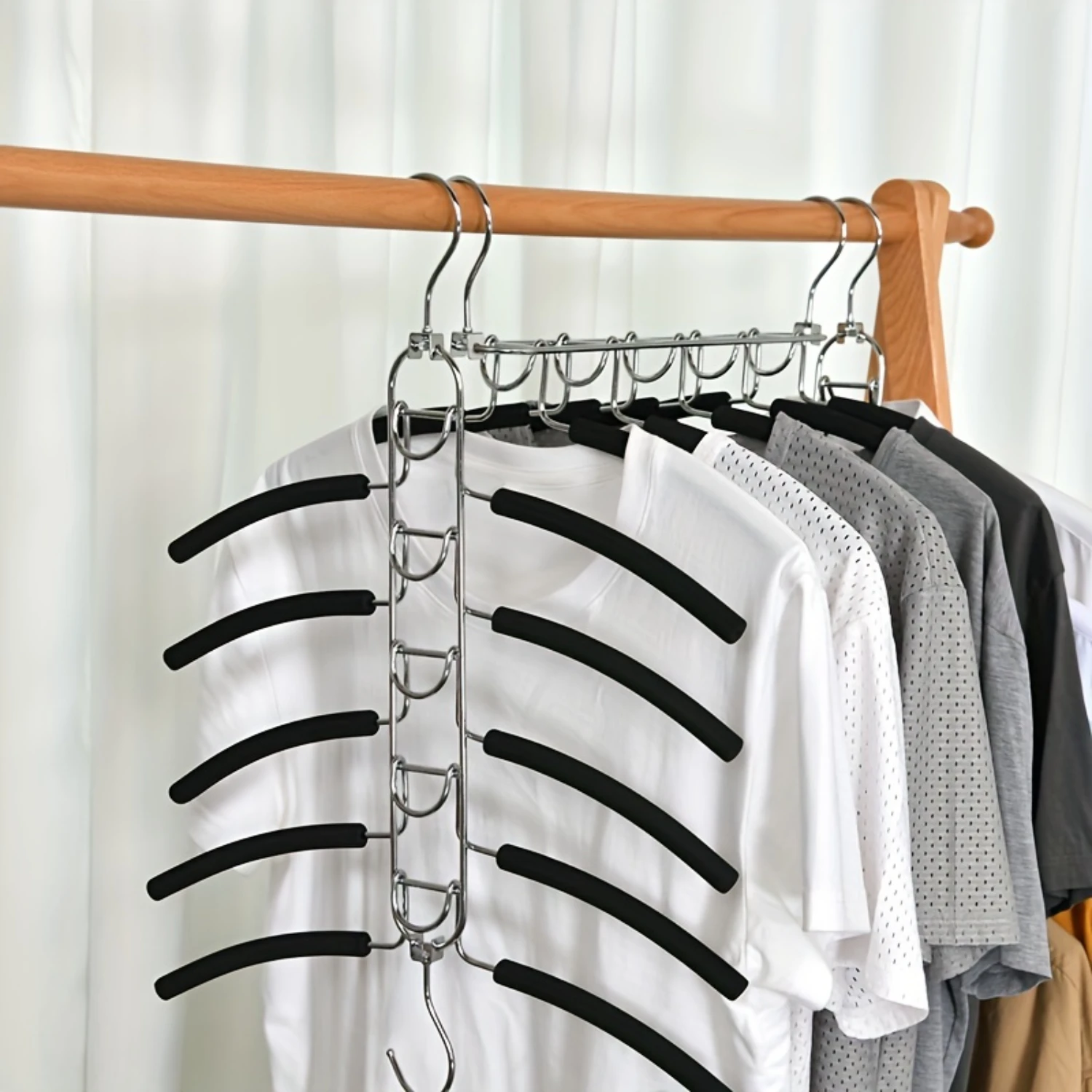 1pc 5-in-1 Space Saving Magic Hanger - Multi-Layered Closet Organizer with Maximum  Capacity for Bulky Coats, Jackets, Sweaters,