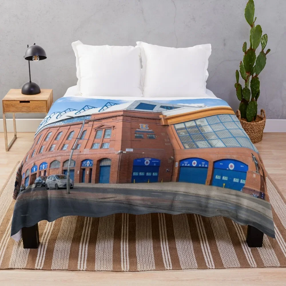 

Glasgow Rangers Ibrox Stadium Scotland Throw Blanket Fuzzy Plush Throw Blanket for Sofa Chair