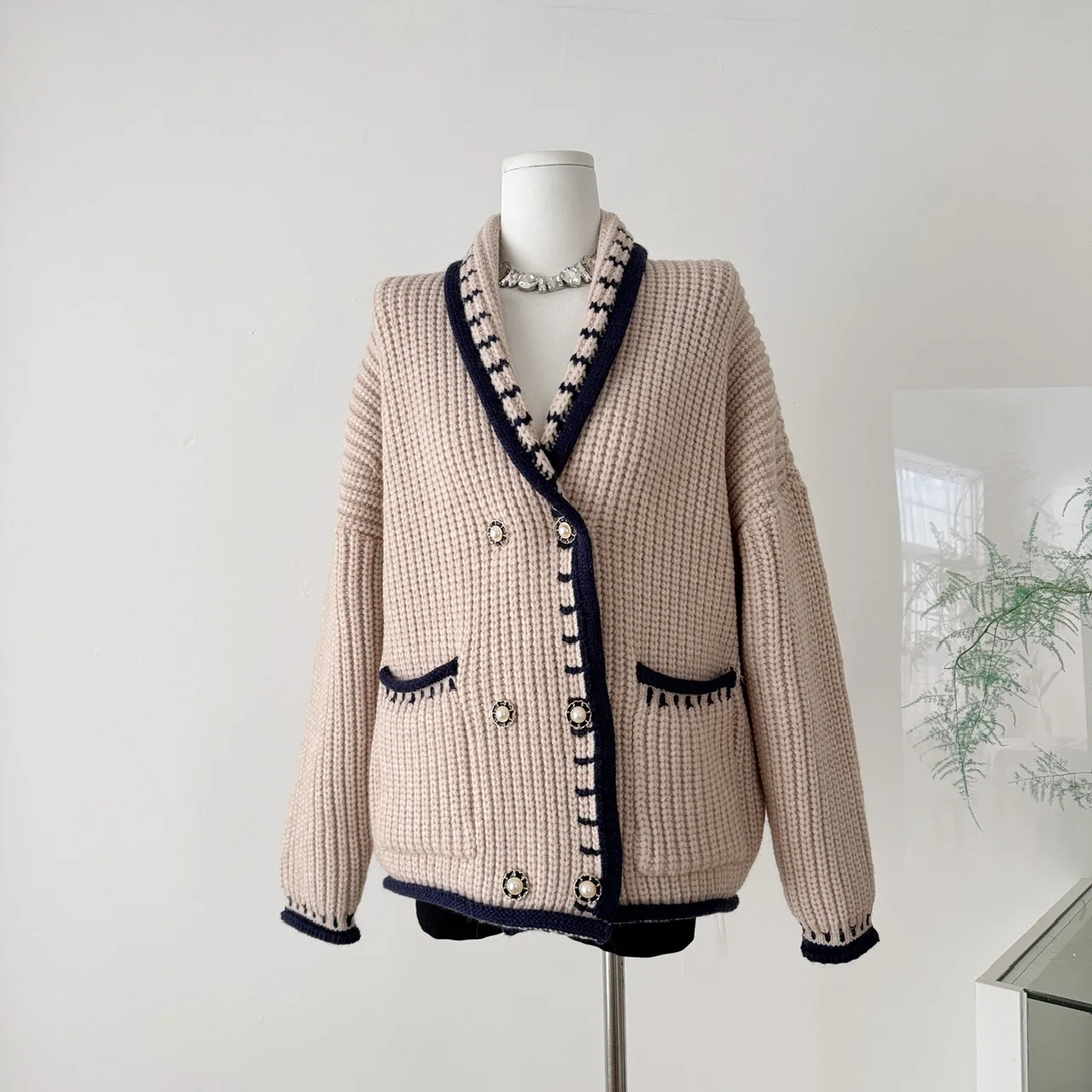 

Women's Vintage Double Button Coarse Knitwear Cardigan Outerwear Autumn Winter Fashion Casual Loose Fit Sweater Jacket F353