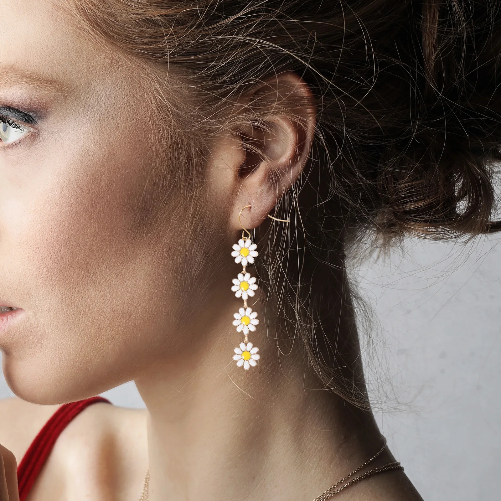 

Little Daisy Earrings Girl Jewelry for Women Delicate Daisy-earrings Flower Shape Dangle Alloy Charm