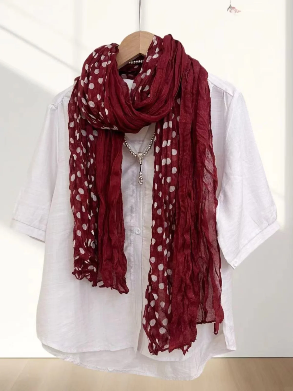 Nowy damski szal z bawełny i lnu w stylu vintage, długi, artystyczny, plisowany, cienki, na wiosnę i jesień, ciepły, chroniący przed wiatrem...