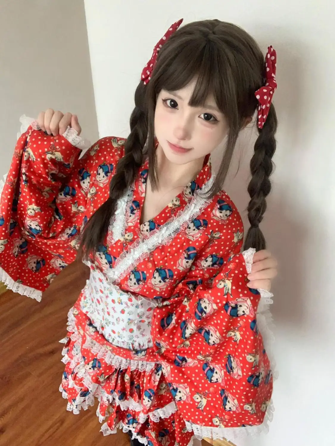 

Japan Kimono Vintage Girl Sweet Cute Cartoon Print Red Polka Dot Dress Women Waist Slim-Fit Elegant Beautiful Maid Costume