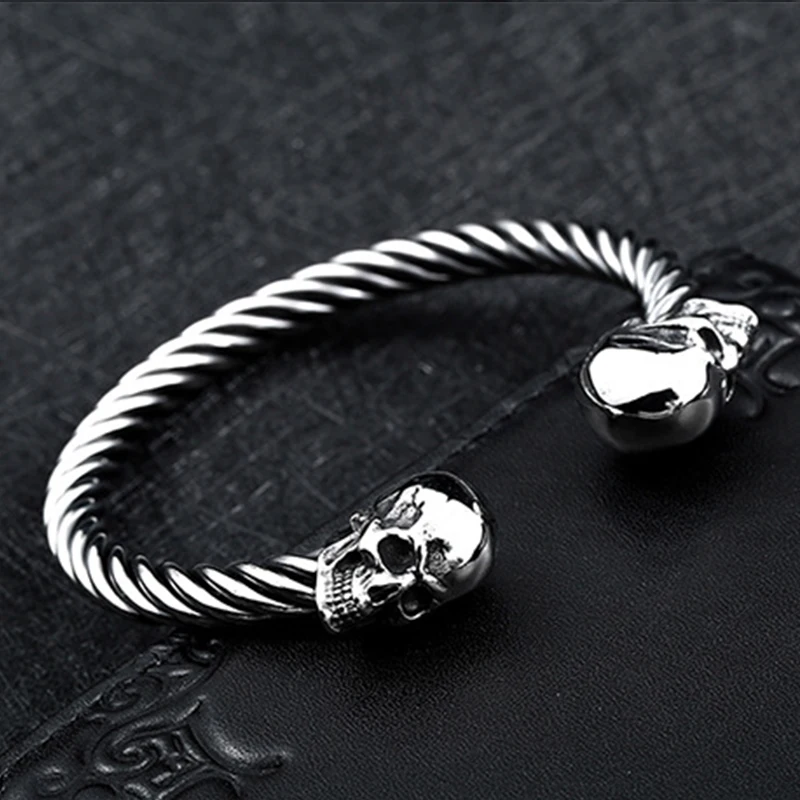 High Quality Stainless Steel Double Skull Bracelet Vintage Men Accessories Skeleton Bangle Fashion Charm Biker Jewelry Wholesale