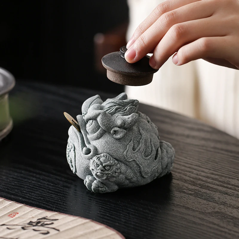 Blue sand stone creative charm Gold toad tea pet decoration pieces tea table living room fish tank landscape tabletop decoration