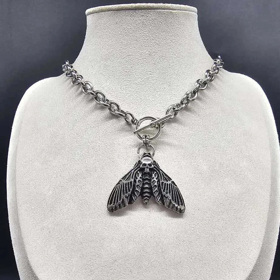 Gothic Death Moth T Bar Toggle Chunky Oval Link Chain Necklace Witchy Choker Unisex Jewellery Metal Head Alternative Punk