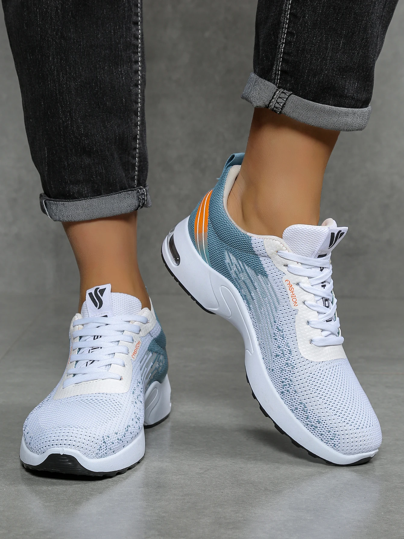 Atmungsaktive Schnür-Laufschuhe für Herren, Gestrickte Mesh-Freizeitschuhe, Bequeme Schuhe mit Gepolsterter Sohle für den Täglichen Gebrauch – Detail 14