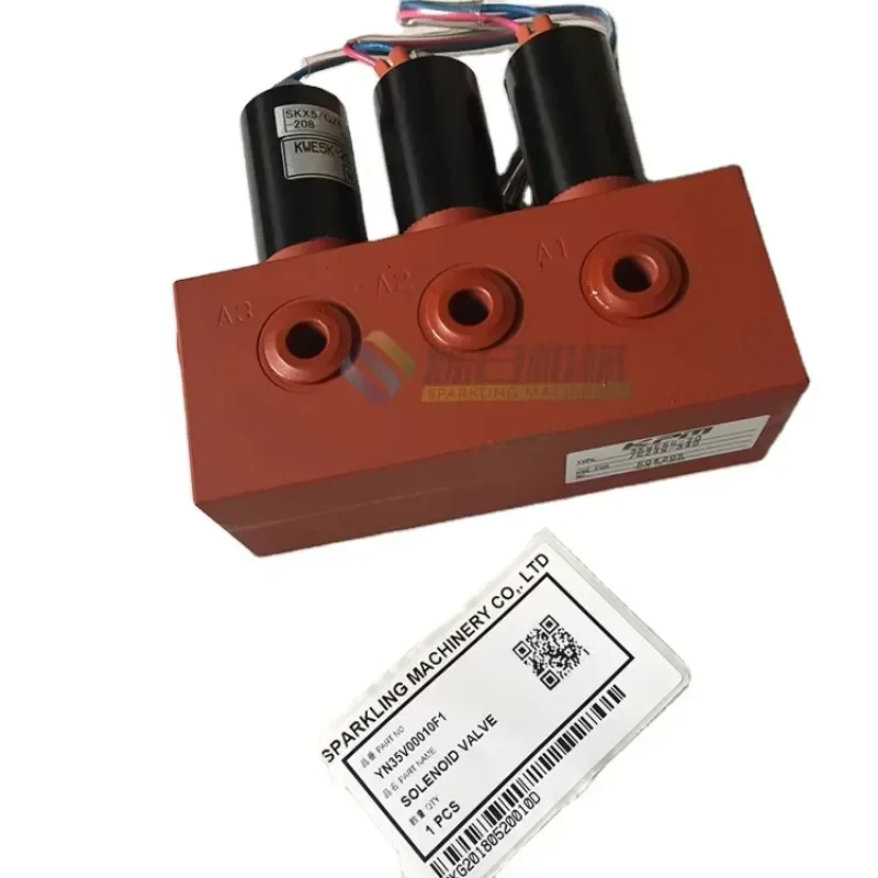 YN35V00010F1 Excavator Spare Parts SK200 Hydraulic Solenoid Valve For YN35V00010F1