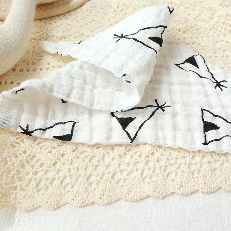 Baby Bibs Boy Girl Bandana Water Absorb Bib Burp Cloth Triangle Cotton Baby Scarf Burp Baby Christmas Accessories