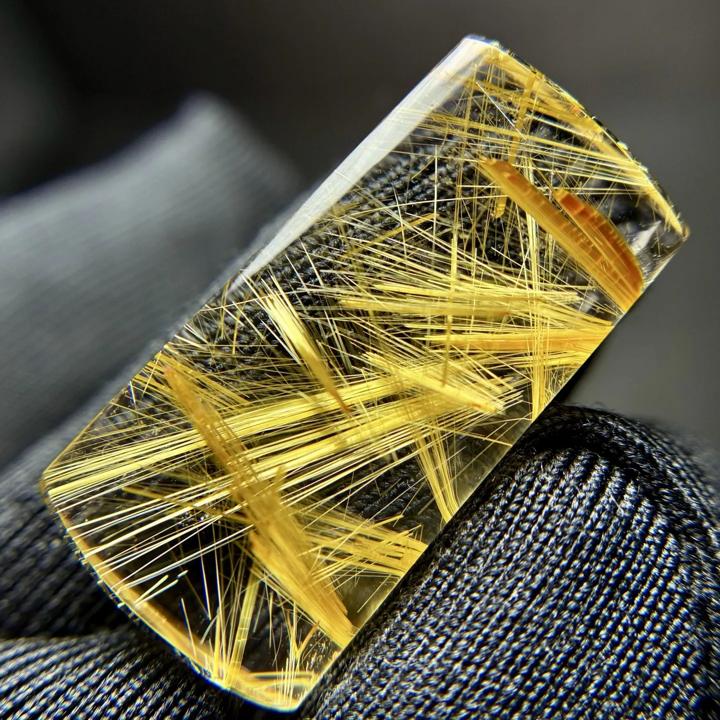 

Natural Gold Rutilated Quartz Pendant Rutilated Quartz Jewelry 25.7x23.5x5.1mm Men Women Brazil AAAAAAA