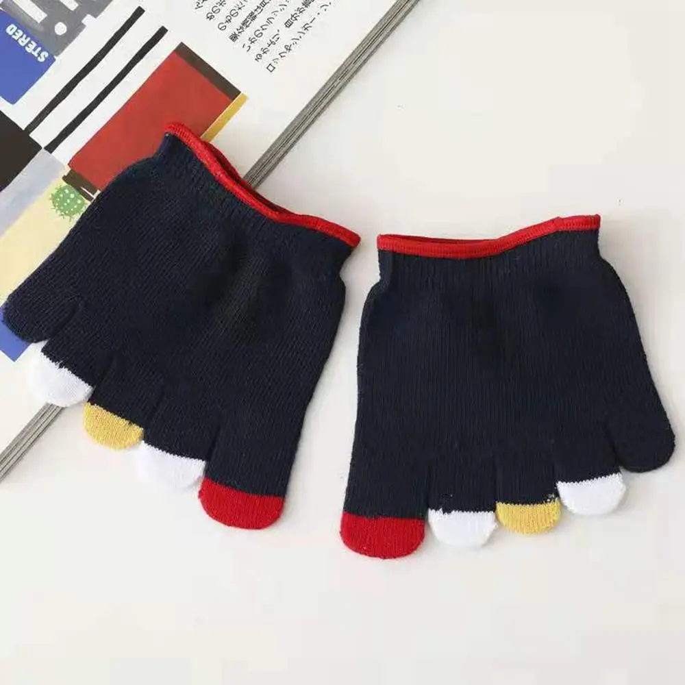 Chaussettes invisibles d'été antidérapantes fines pour hommes, couvre-orteils en coton, demi-pied, chaussettes à bout fendu, chaussettes à cinq doigts