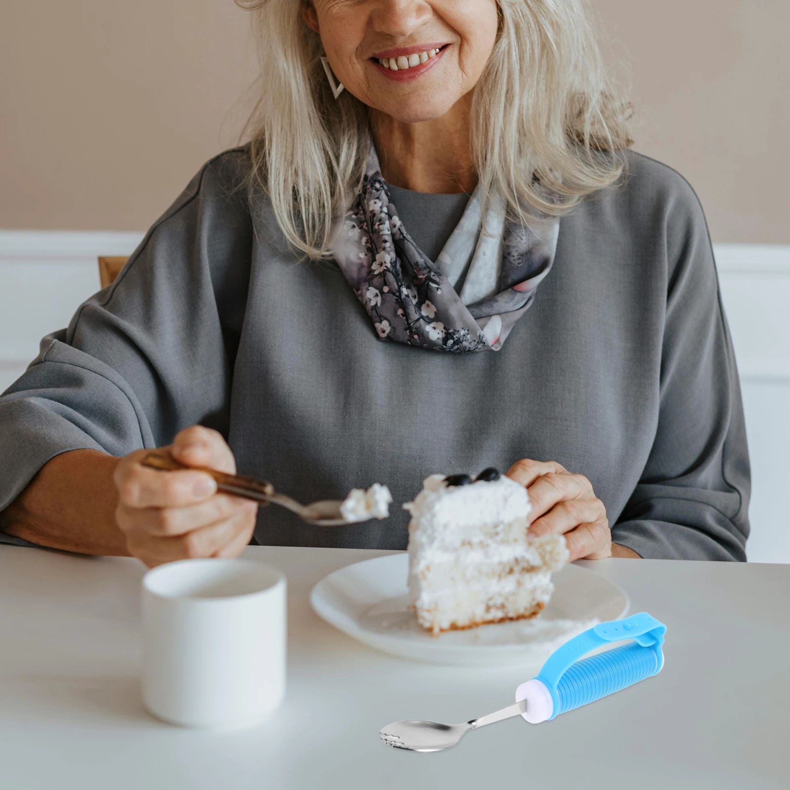 

Anti Shake Spoon Sky blue TPE Fork Spoon Integrated Reusable Ergonomic Feeding Therapy Safe Stainless Steel PP TPE Elderly