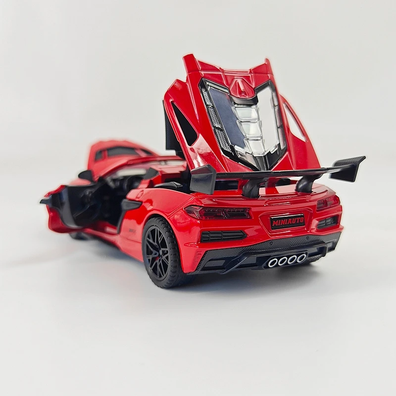 1:32 simulation Chevrolet Corvette C8 ZR1X alloy car model, doors can be opened rich in details, finely crafted, good quality