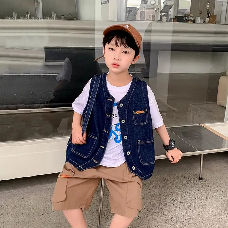 Lightweight Boys' Denim Vest Jacket Spring Autumn New Trendy Baby Boy's Casual Denim Vest Top Kids Fashionable Summer Wear