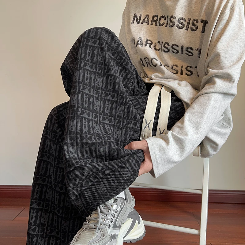 

Autumn Corduroy Pants Men Fashion Retro Casual Pants Men Streetwear Hip-hop Loose Wide Leg Pants Mens Trousers Large Size 4XL