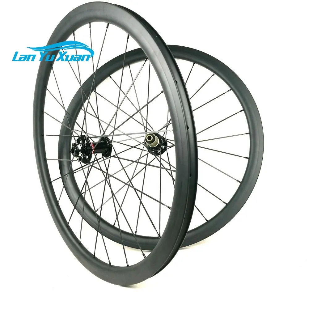 Chinese carbon bicycle wheel 25MM Width Carbon Wheelset Novatec 791 792  Hub  Bicycle  Wheels