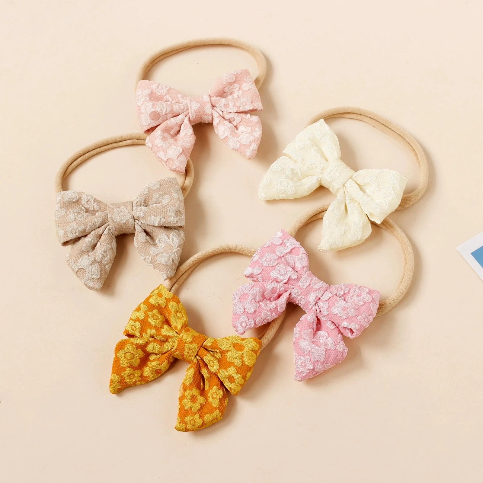 

Baby Girl Headbands Newborn Bows Children Elastic Nylon Hairbands Kids Hair Accessories Lovely Floral Embroided Headwear