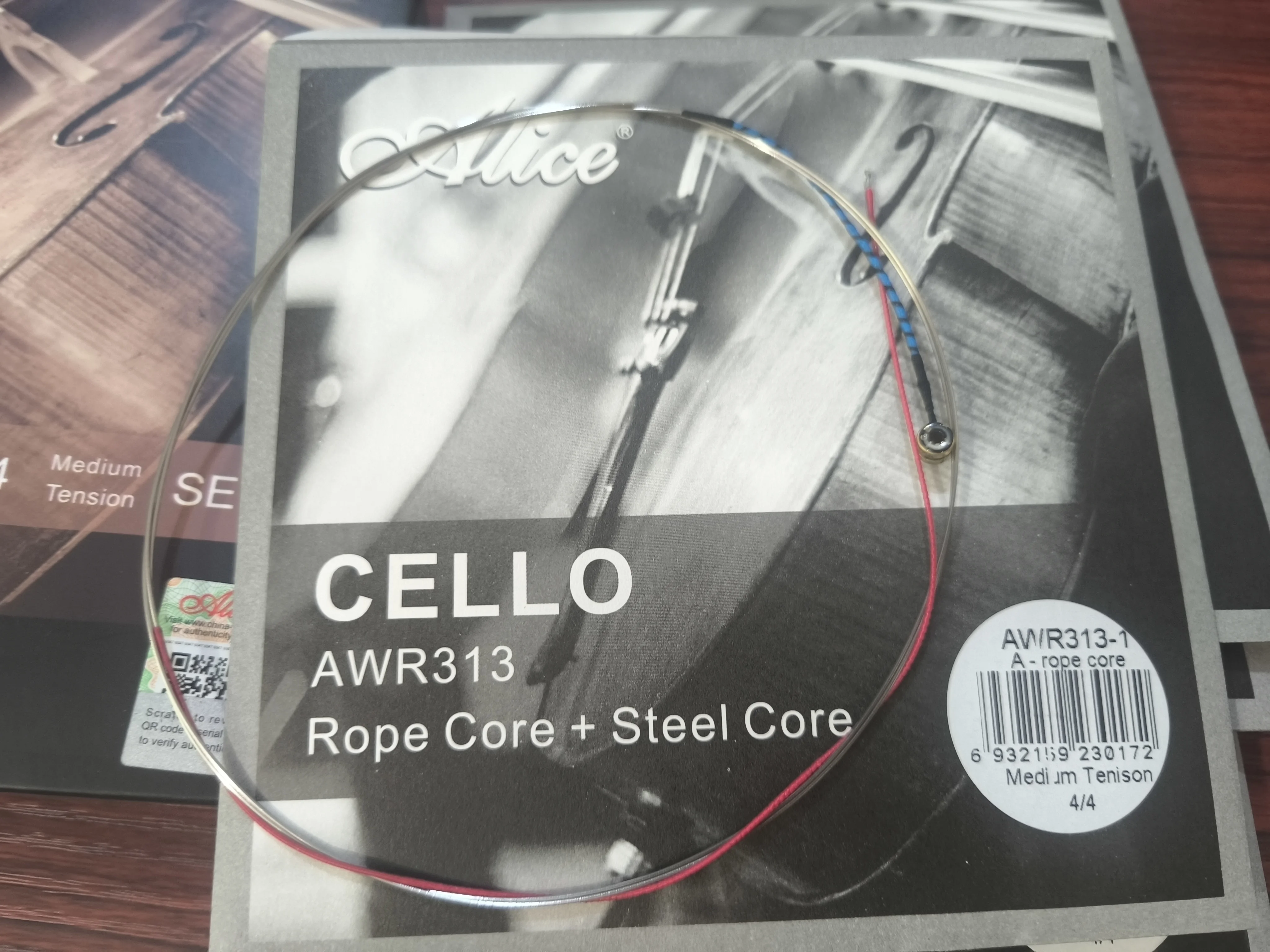 Alice Asli 4/4 Senar CELLO AWR313 Inti Baja Karbon Tinggi dan Inti Tali Baja Ni-Cr Berliku Ketegangan Tengah