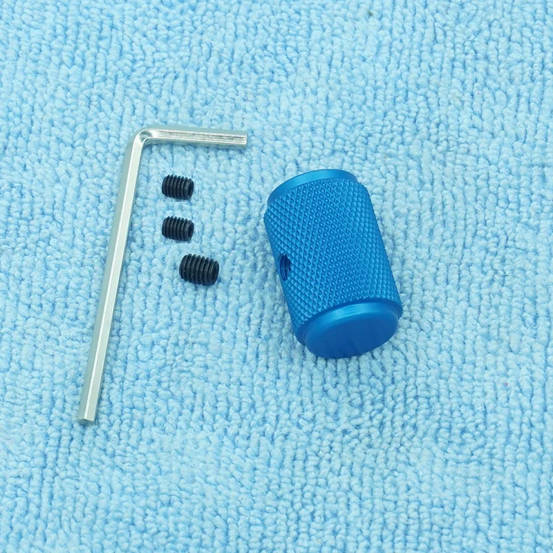 RP1. Threaded Cap With 3 Screws