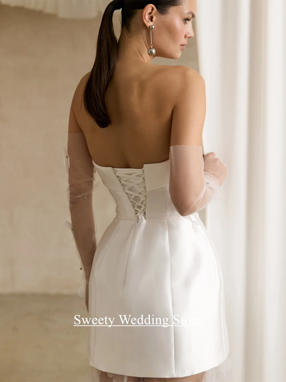 Customized Wedding Dress Fashion Strapless Full Sleeves handmade Beading Flowers A Line Modern Bridal Gown for Woman Bride