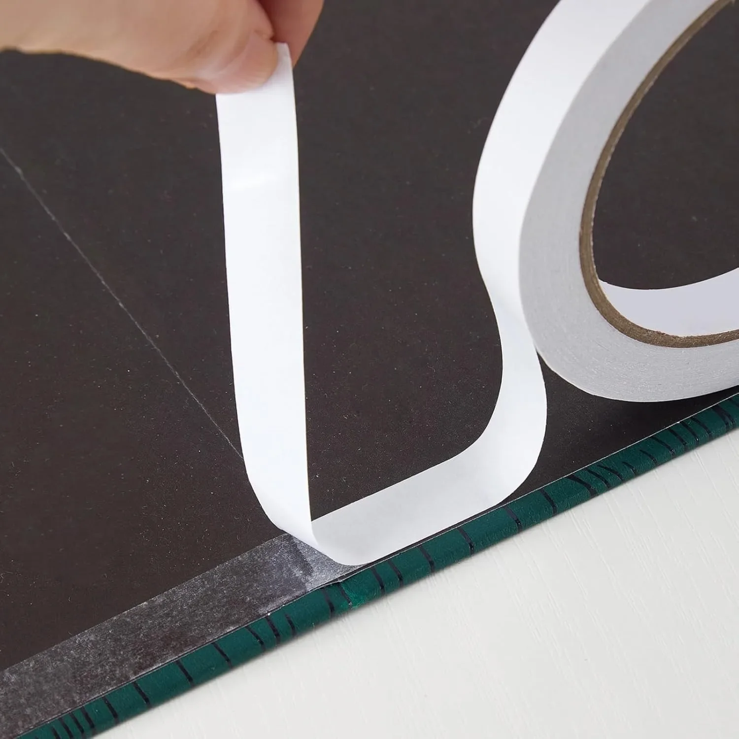 1/4 بوصة لفتان من الشريط على الوجهين، وصناعة البطاقات، وتغليف الهدايا، والمكتب، والقرطاسية المدرسية، والأدوات المنزلية (العرض: 6 مم)