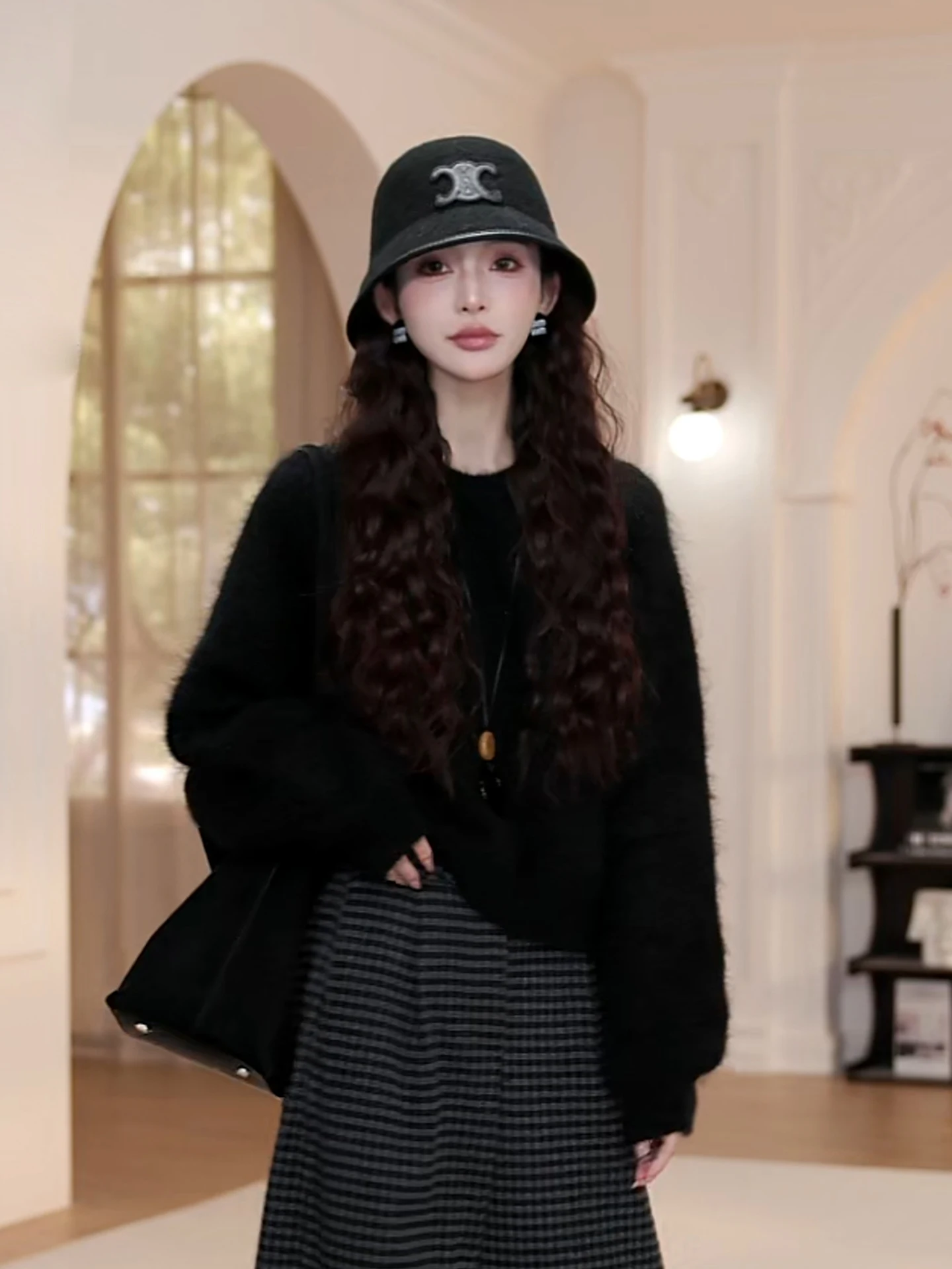 

WYANYAN Однотонный вязаный свитер с круглым вырезом для женщин, осенняя новинка, теплый, комфортный, с длинными рукавами, из смесового хлопка и шерсти