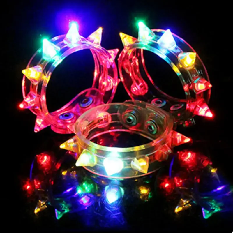 

Punk Studded Glowing Bracelet Glow Funny Flash Bracelet Fluorescent Color Changing For Party Props LED Eight Lamp