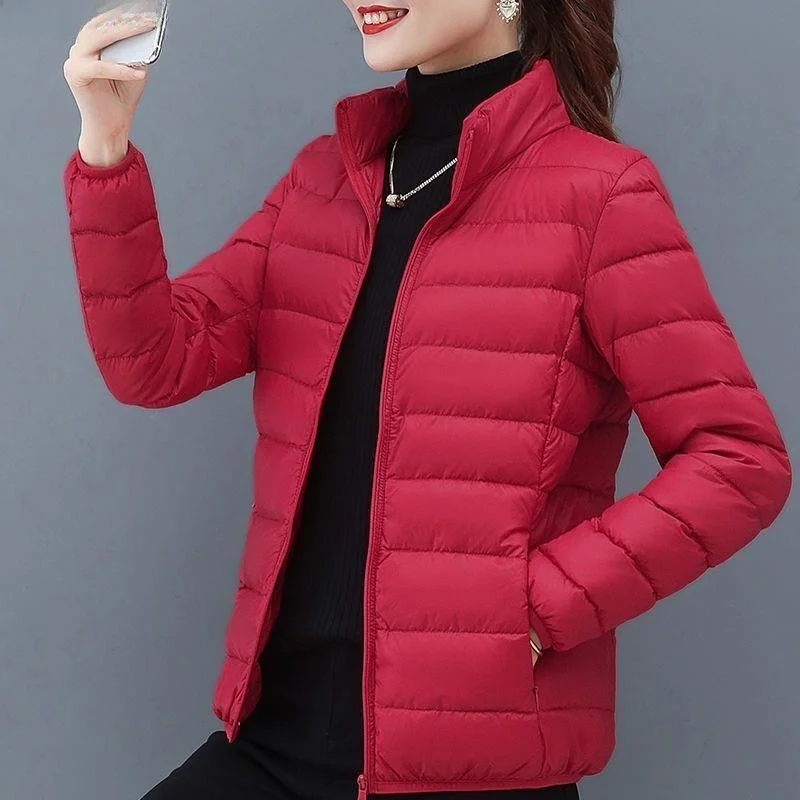 

Winter Lightweight Faionable down Cotton Jaet Women's 2025 New Lightweight Warm ort plus Size Mom's Top Coat