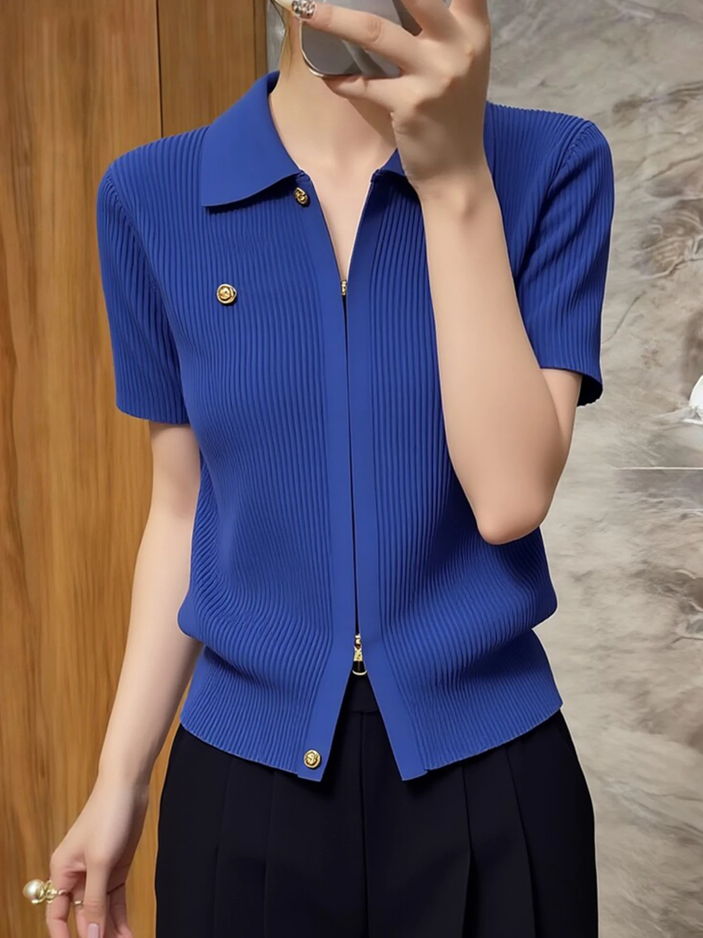 

Spring Summer Knitted Zipper Collar Short Sleeve Pure Color Versatile Design Sense Cardigan Top for Young Women Commute Style