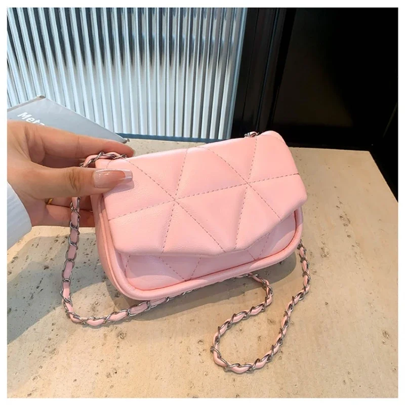 Hasp Chain PU 2024 New Crossbody Bag Solid Color Popular Fashion Satchels Shoulder Bag Soft Versatile Travel Preferred Handbag