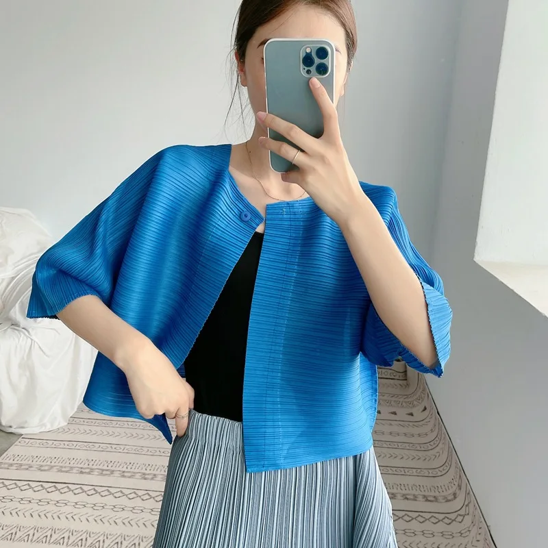 

Miyake Casual Versatile Thin Jacket Women's Pleats Premium Loose Pleated Fashion Japanese Pleated Small Cardigan Top Women