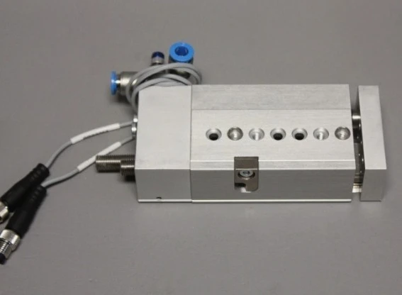 Brand New DGSL-10-20-P1A 543950 Cylinder Fast Transport