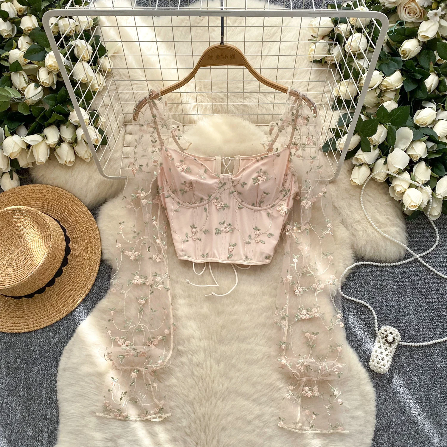 프랑스 스타일 복고풍 자수 스퀘어 칼라 셔츠 여성 패션 메쉬 접합 긴 소매 크롭 탑 섹시 슬림 붕대 블라우스