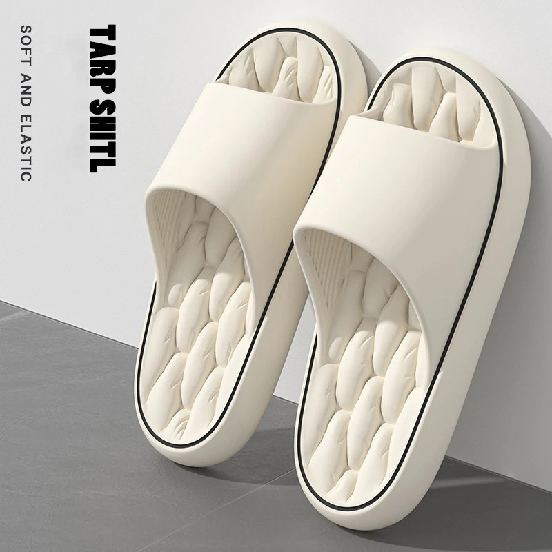 Slippers with a feeling of stepping on poop, home bathroom, bath, anti slip, couple's cool slippers, men's home use