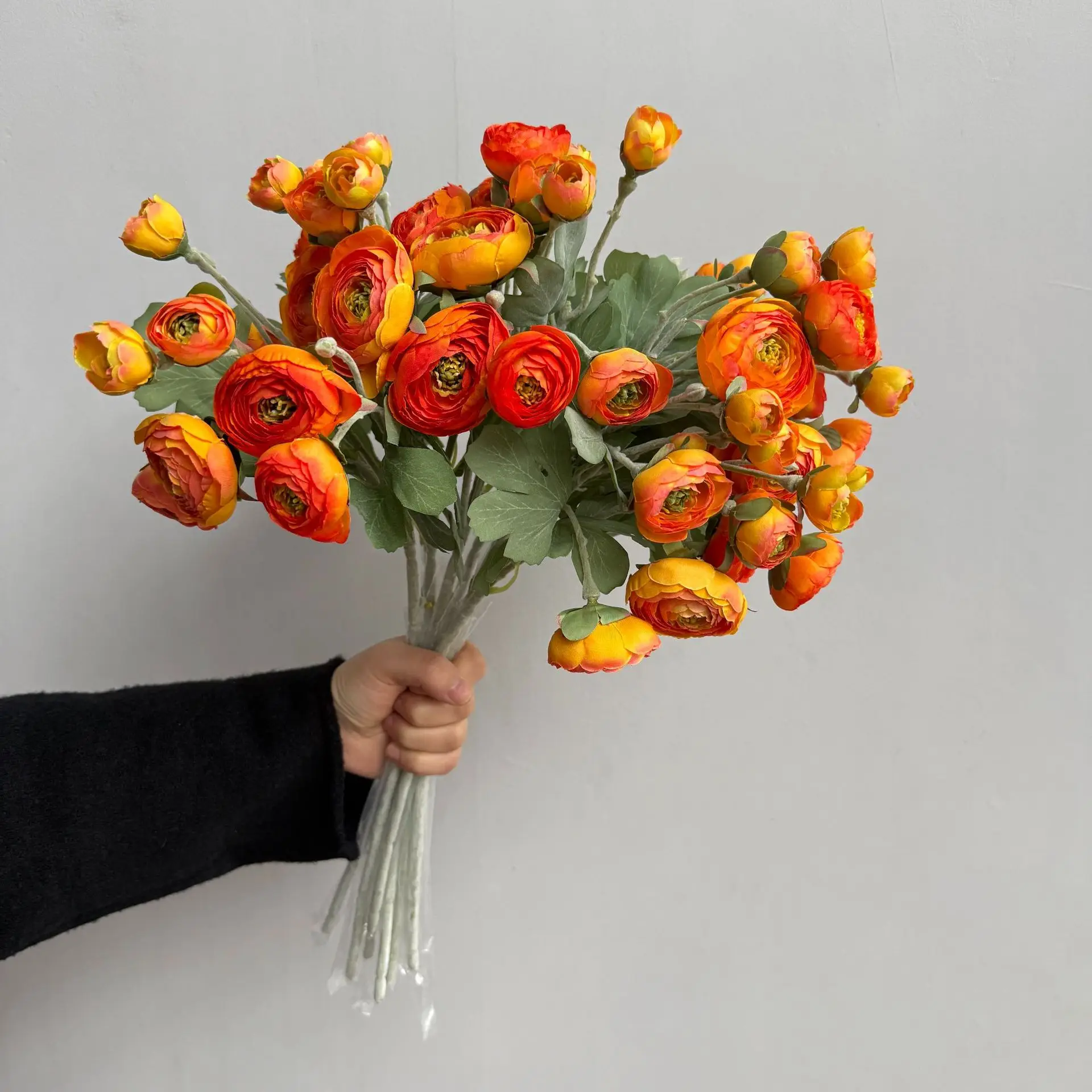 5-teiliges Set Künstliche 7-köpfige Tau-Lotusblumen für Heimdekoration, beflockte Kamelien, Brautstrauß, Seidenblumen, Hochzeitsdekoration, Party-Blumen, künstliche Blumen – Detail 2
