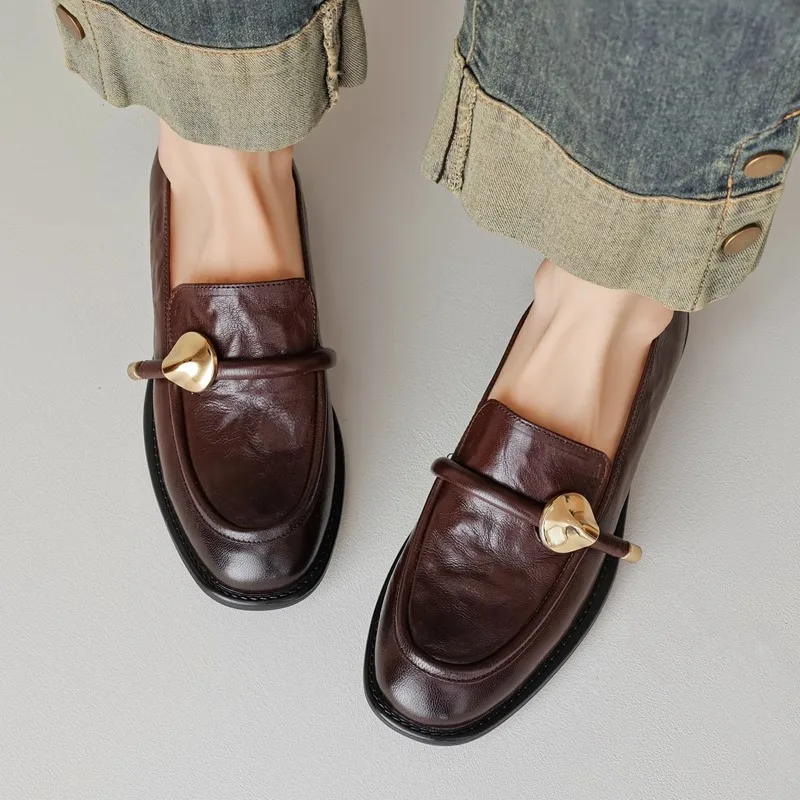 

New Genuine Leather Low Heeled Loafers Female Metal Buckle Brown Soft Bottom High Heels Women Leather Shoes Height Increase