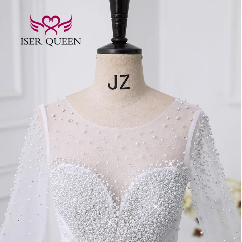 ที่กําหนดเองไข่มุกและคริสตัลประดับด้วยลูกปัดคุณภาพชุดแต่งงาน 2025 ยุโรปแขนยาว Ball Gown ชุดแต่งงานที่หรูหรา WX0328