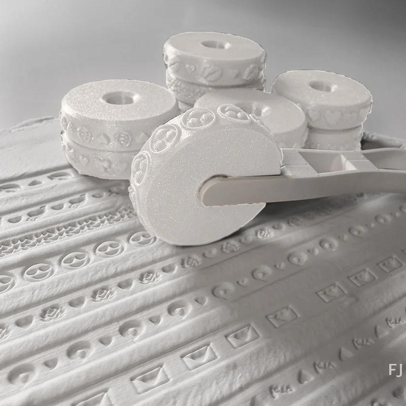 

[YU]Valentine Love Texture Stamp Tool For Clay Art Modeling Pattern Scroll Wheel Clay Texture Rolling Emboss Plaids Hand Rollers
