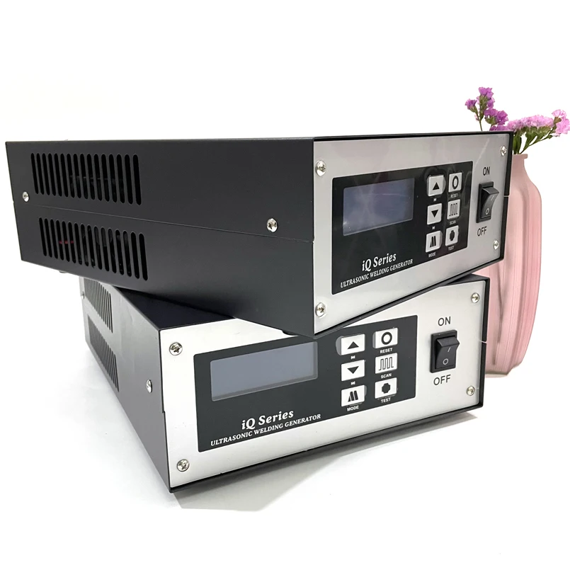 

28KHZ 800W Ultrasound Welding Generator For PVC Welding Machine