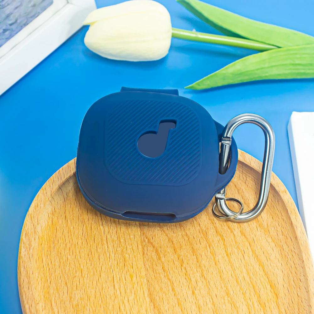 Silicone Case with Carabiner Full Body Protective Cover Shockproof Anti-Scratch for Anker Soundcore P40i Earbuds Charging Case