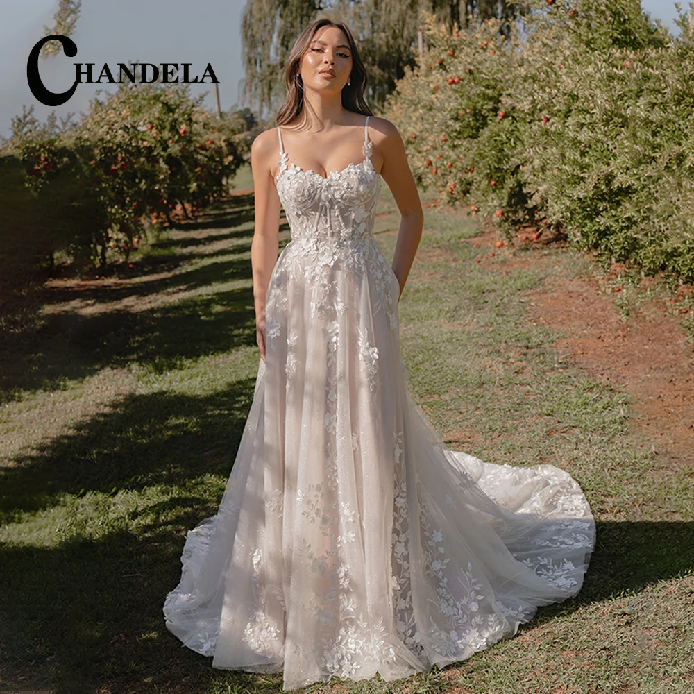 CHANDELA Elegant A Line Wedding Dresses Appliques Lace Spaghetti Strap Pleat Court Train Customised Vestido De Casamento