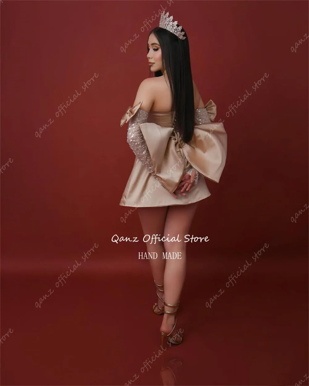 Qanz Short Champagne Crystal Cocktail Dresses Back Bow Beadings Sequined Birthday Photo Shoot Mini Graduation Dress Customized