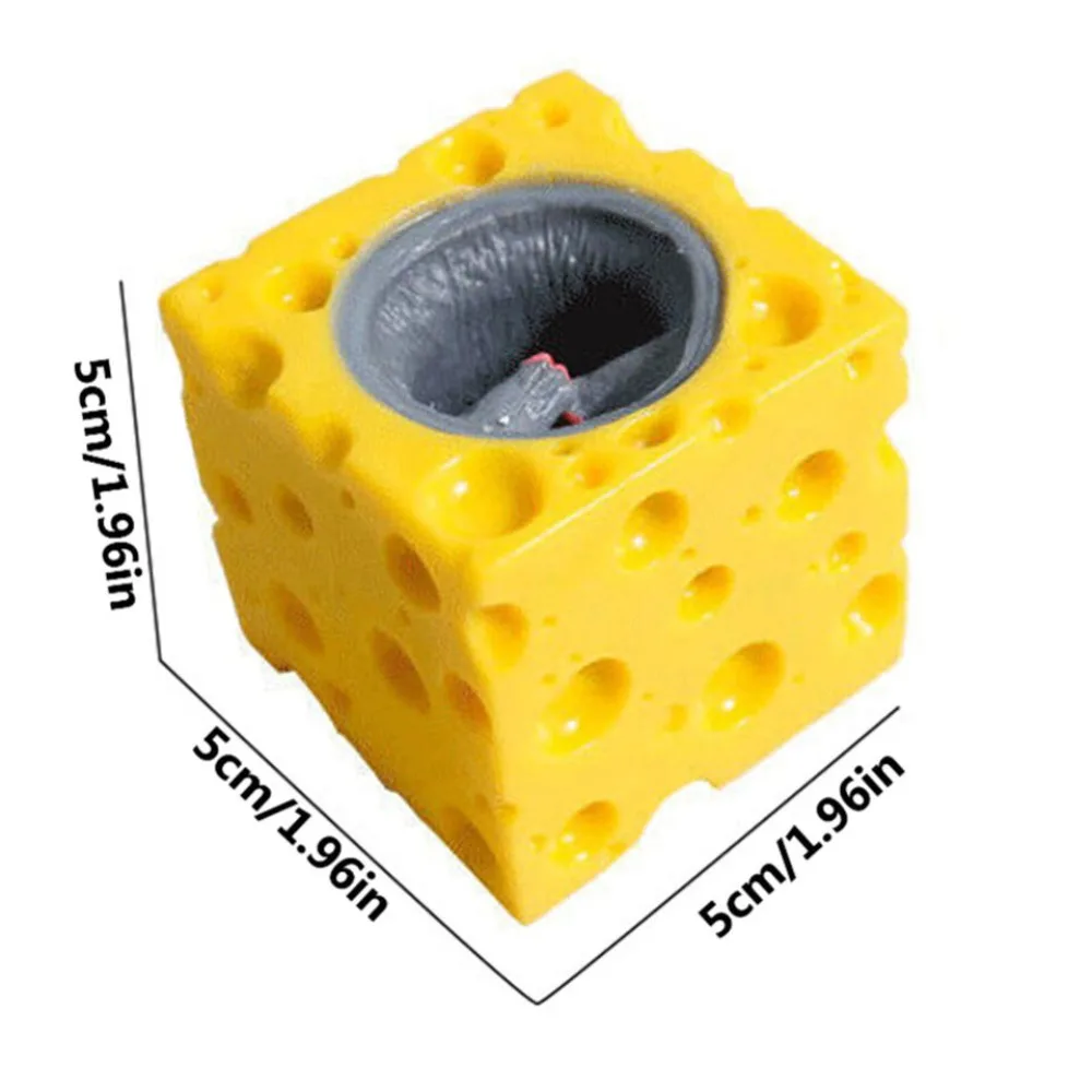 ของเล่นบีบแก้เครียด รูปกระรอกสีเหลือง ขนาด 5 ซม. รูปทรงถ้วยชีส ยี่ห้อ Fuuny ของเล่นตลก บีบเล่นเพลินๆ คลายเครียด